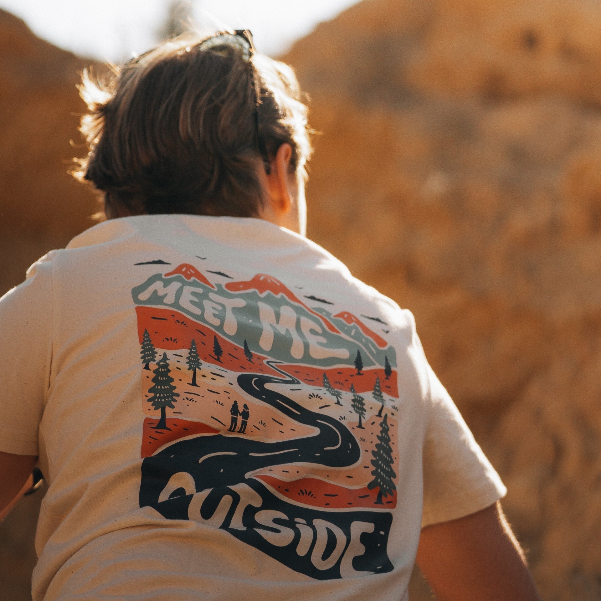 Organic "Meet me outside" Tee